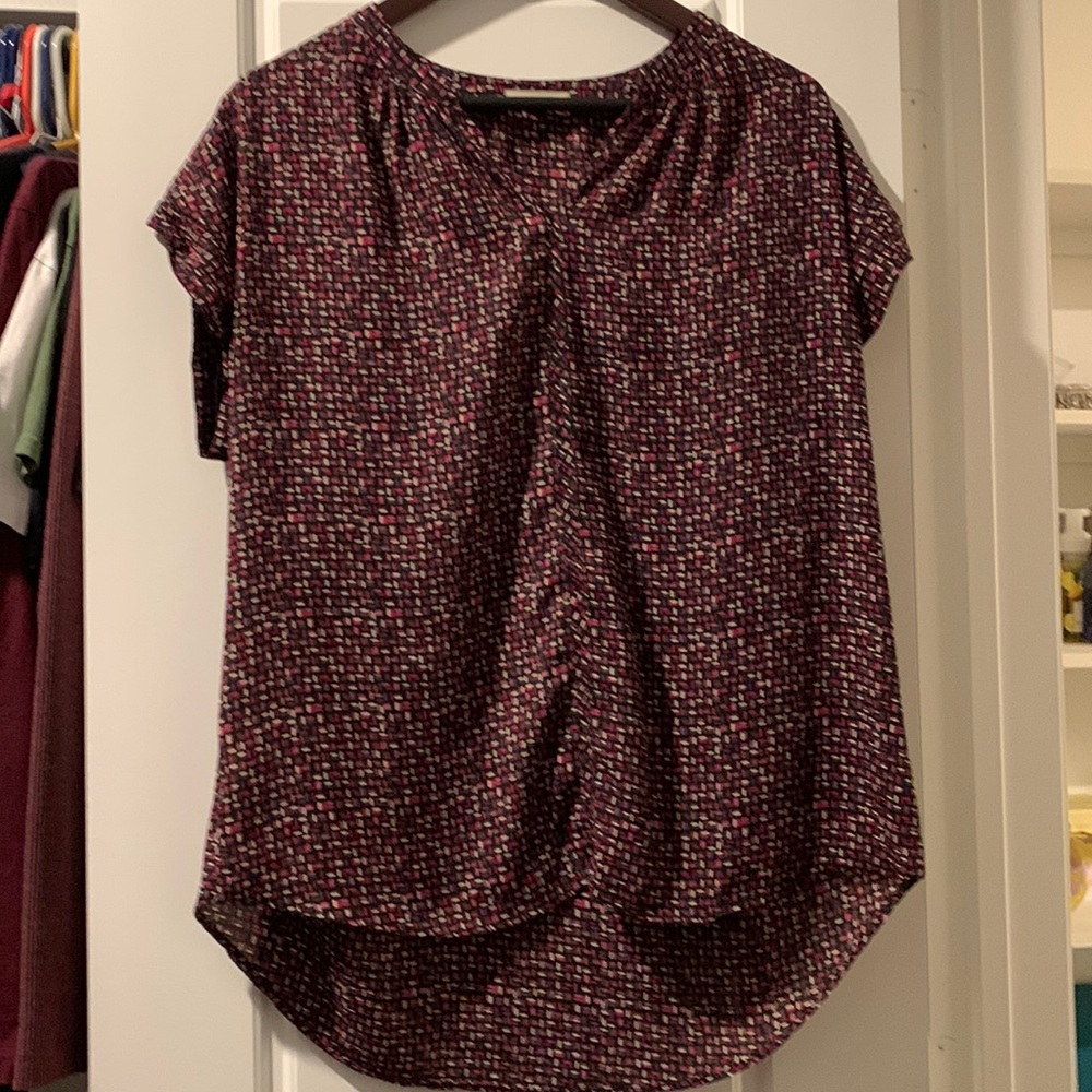 Multicolor flowy top